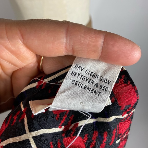 VINTAGE Silk Plaid Talbots Long Sleeve Blouse Holiday Red Black Purple Womens 14 - Picture 8 of 8